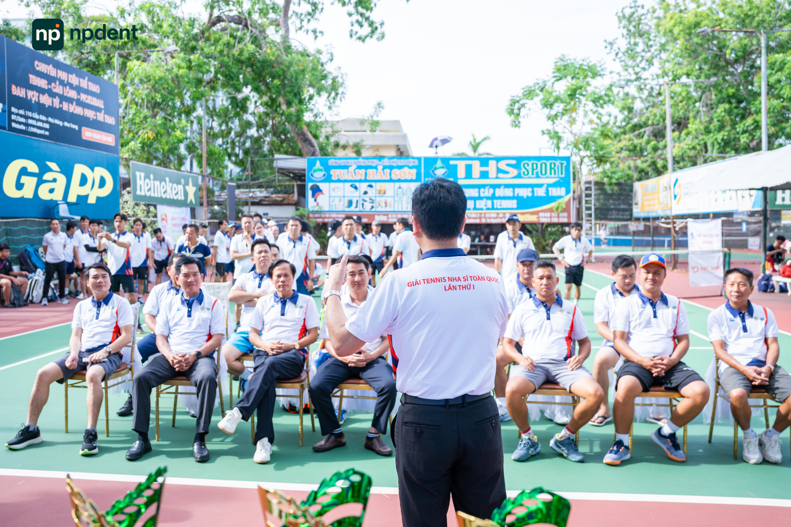 Tennis Nha Si 1